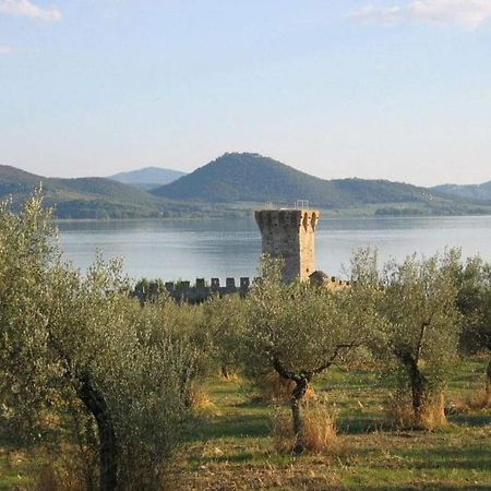 Vila Il Borgo Antico Monte del Lago Exteriér fotografie