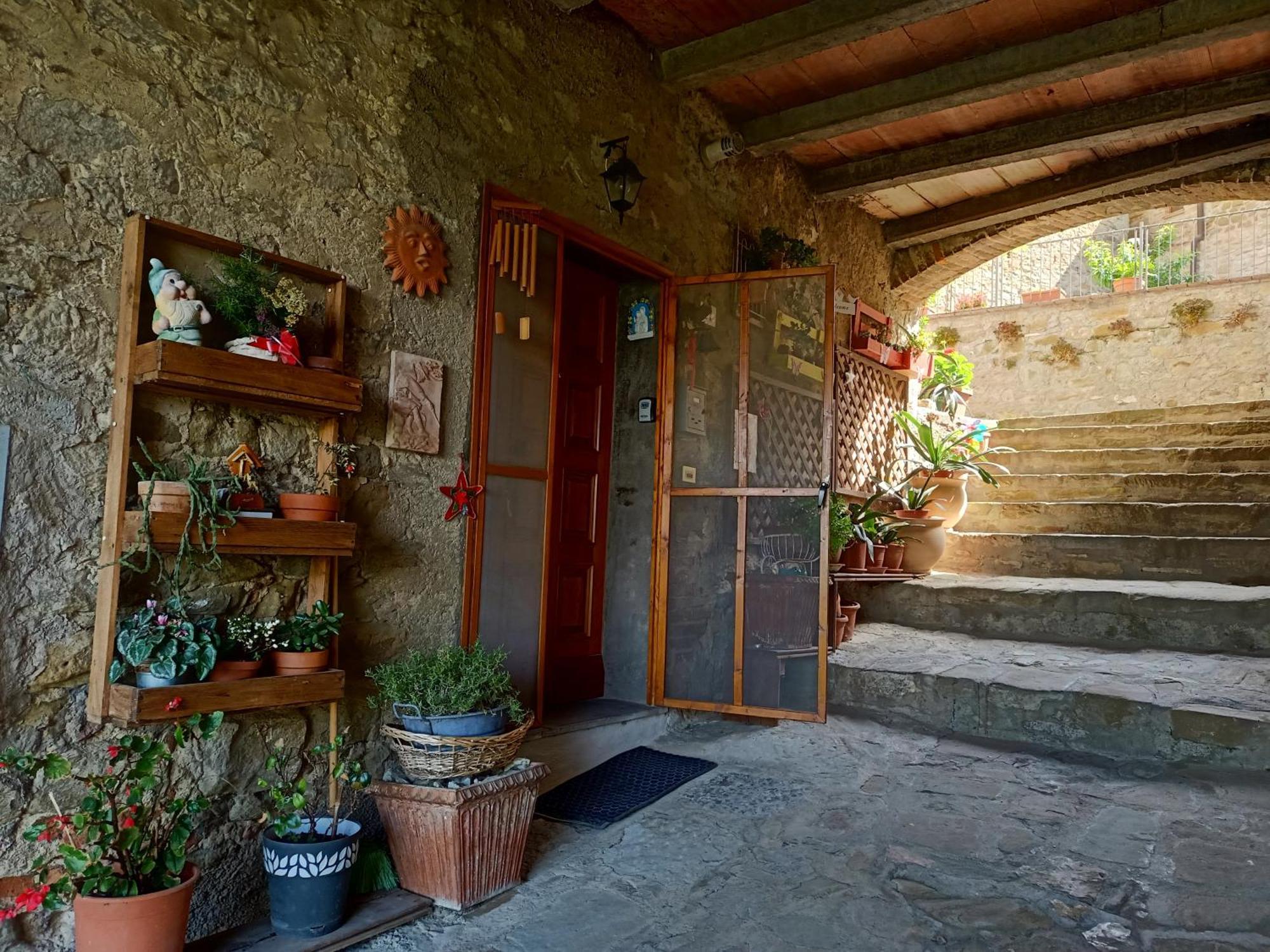 Vila Il Borgo Antico Monte del Lago Exteriér fotografie